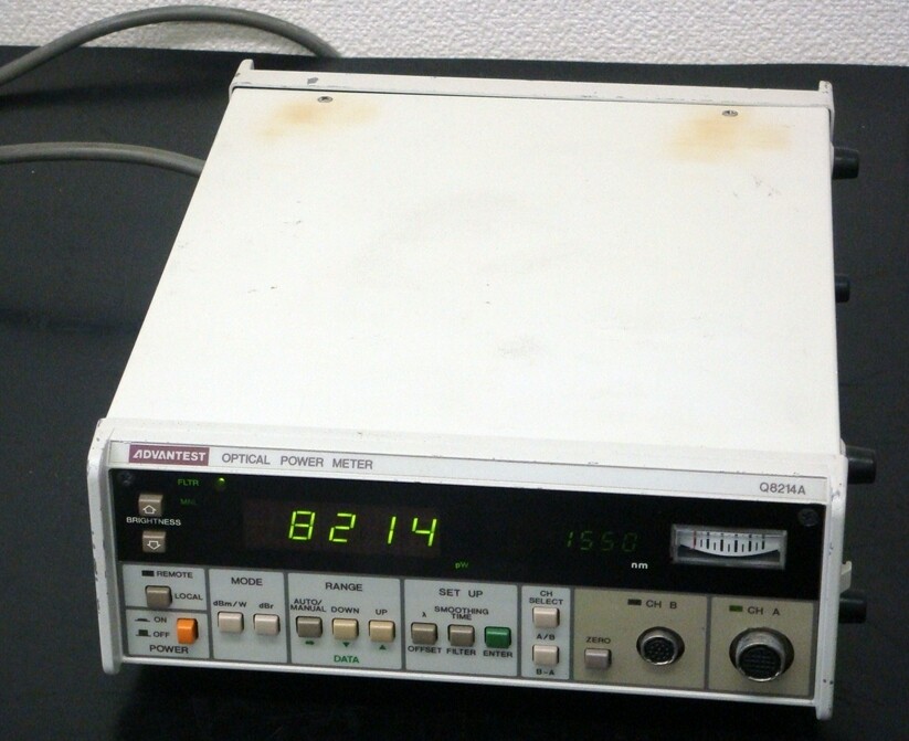 ADVANTEST Q8214A Optical Power Meter