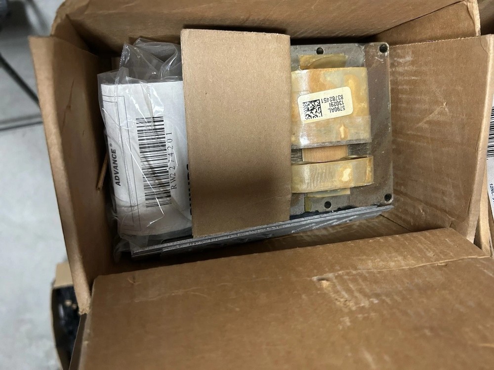 Phillips Advanced Core & Coil Ballast Kit 71A5770-001D