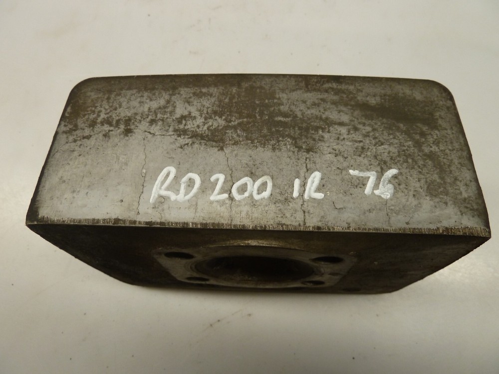 Yamaha RD200 IR Cylinder Head 1J2 1976