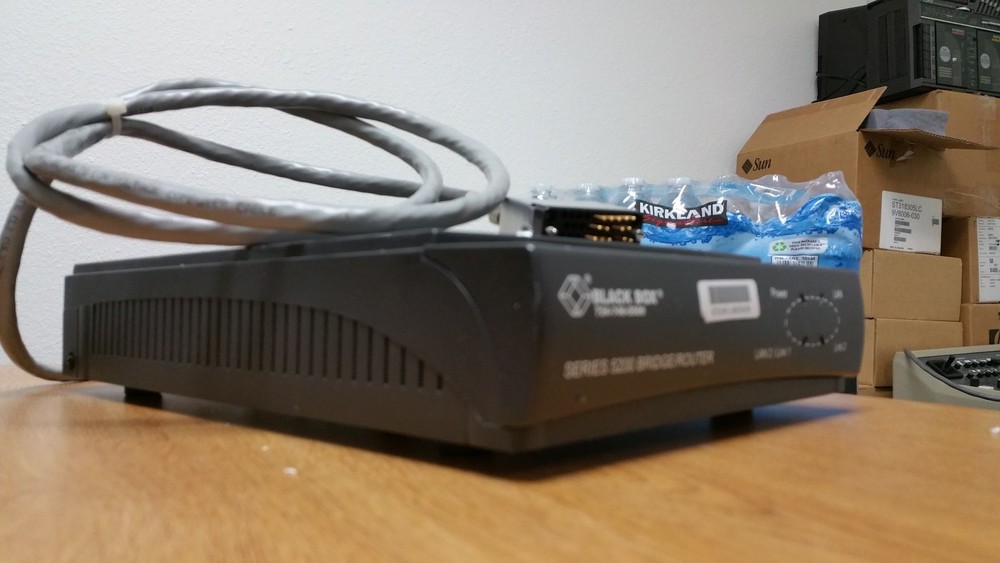 BLACK BOX LR5200A BRIDGE/ROUTER