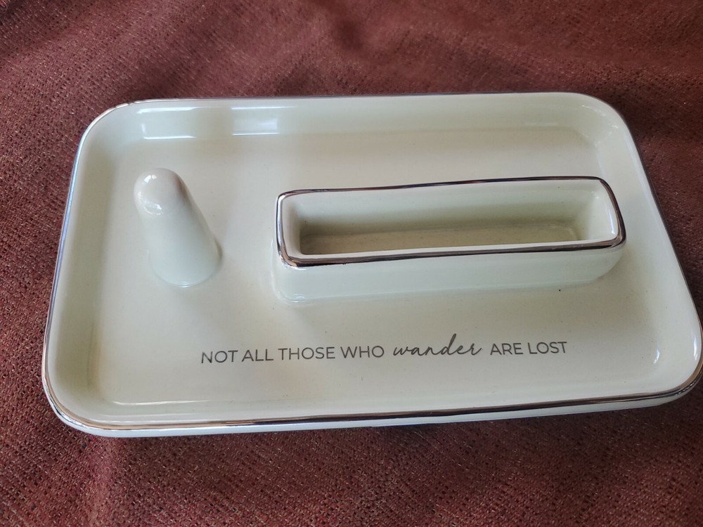 NWT Ruby & Cash Ring & Cell Phone Holder Dish NOT ALL THOSE WHO Wander ARE LOST