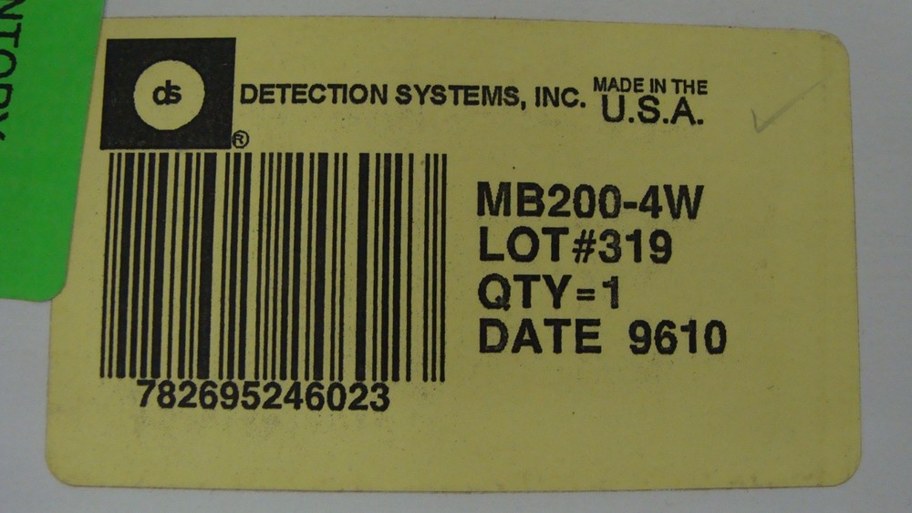 DETECTION SYSTEMS DS MB200-4W Smoke Detector Base New NOS