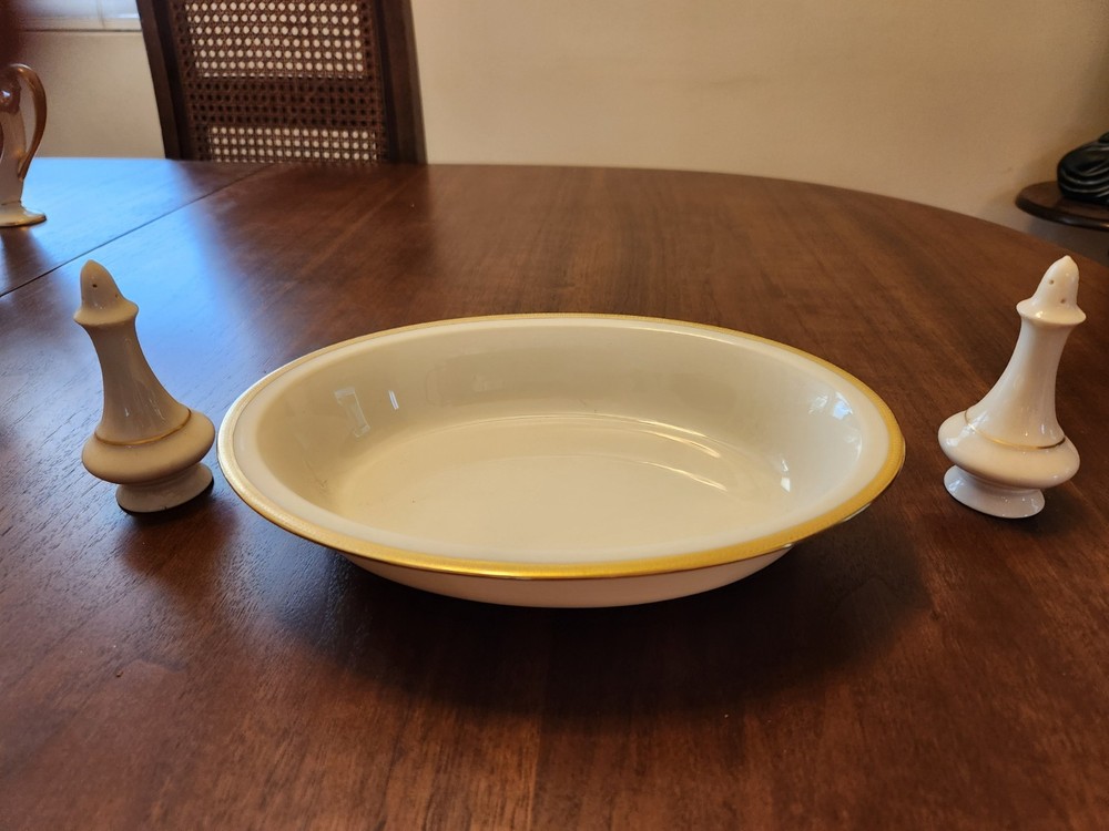 LENOX Flawless China Tuxedo Pattern 60 Pieces