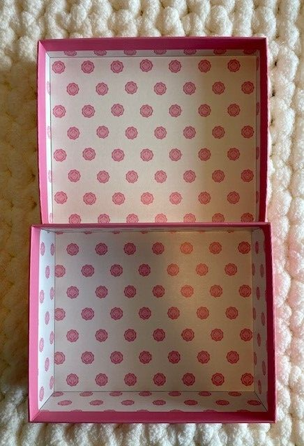 Glossybox Sing Dance Love Repeat Mixtape Box