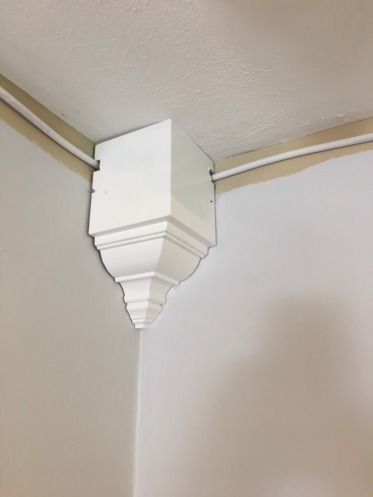 Crown Molding Corners (7 pack) For 4 5/8” Transition!