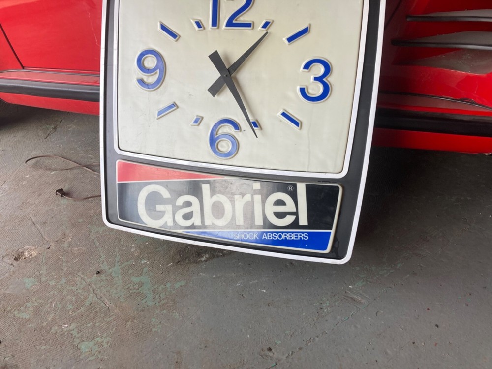GABRIEL Shock Absorber Advertising Clock
