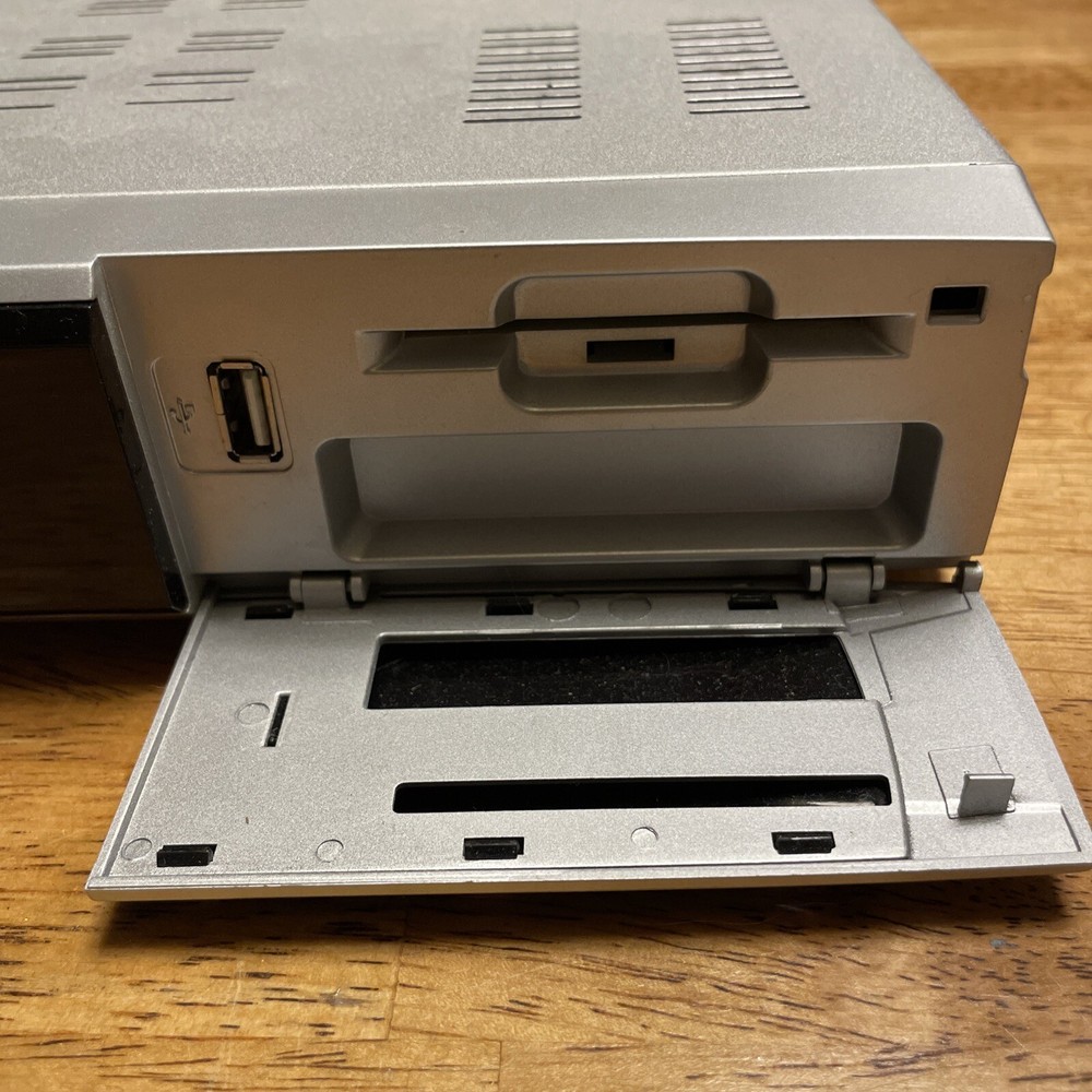 Coolsat 7100 Micro PVR Satellite Receiver