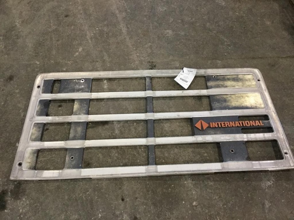 For 1987 INTERNATIONAL 2275 GRILLE , GA