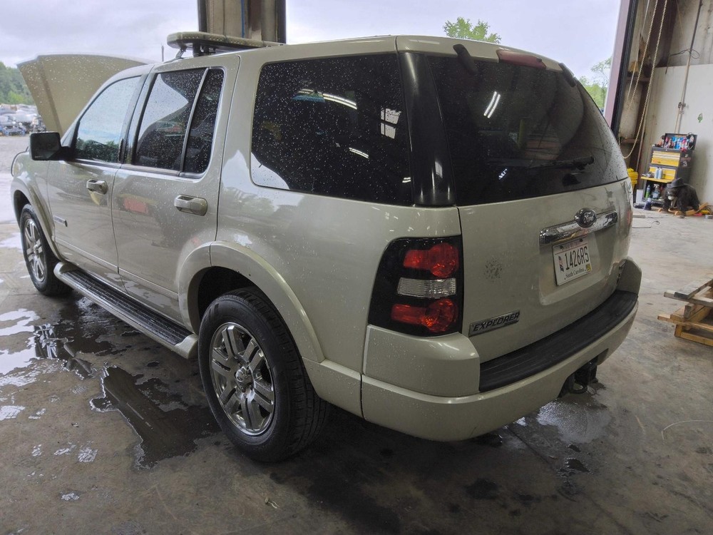 Used Battery Tray fits: 2006 Ford Explorer Grade A