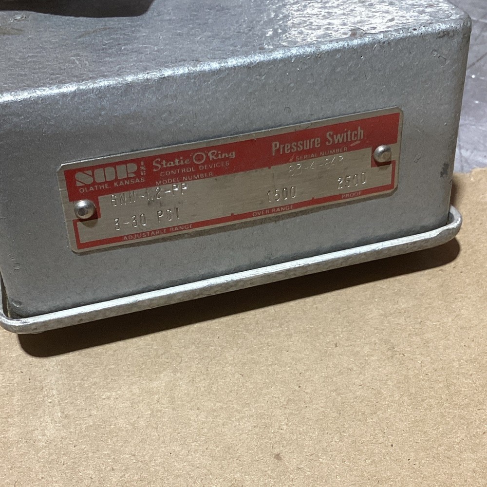 SOR 6NN-K2-PP PRESSURE SWITCH 3-30PSI NOS