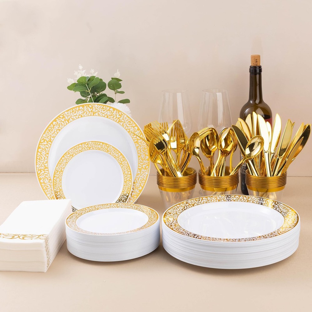 700PCS Gold Plastic Dinnerware Set for 100 Guests, Disposable Plates for Part...