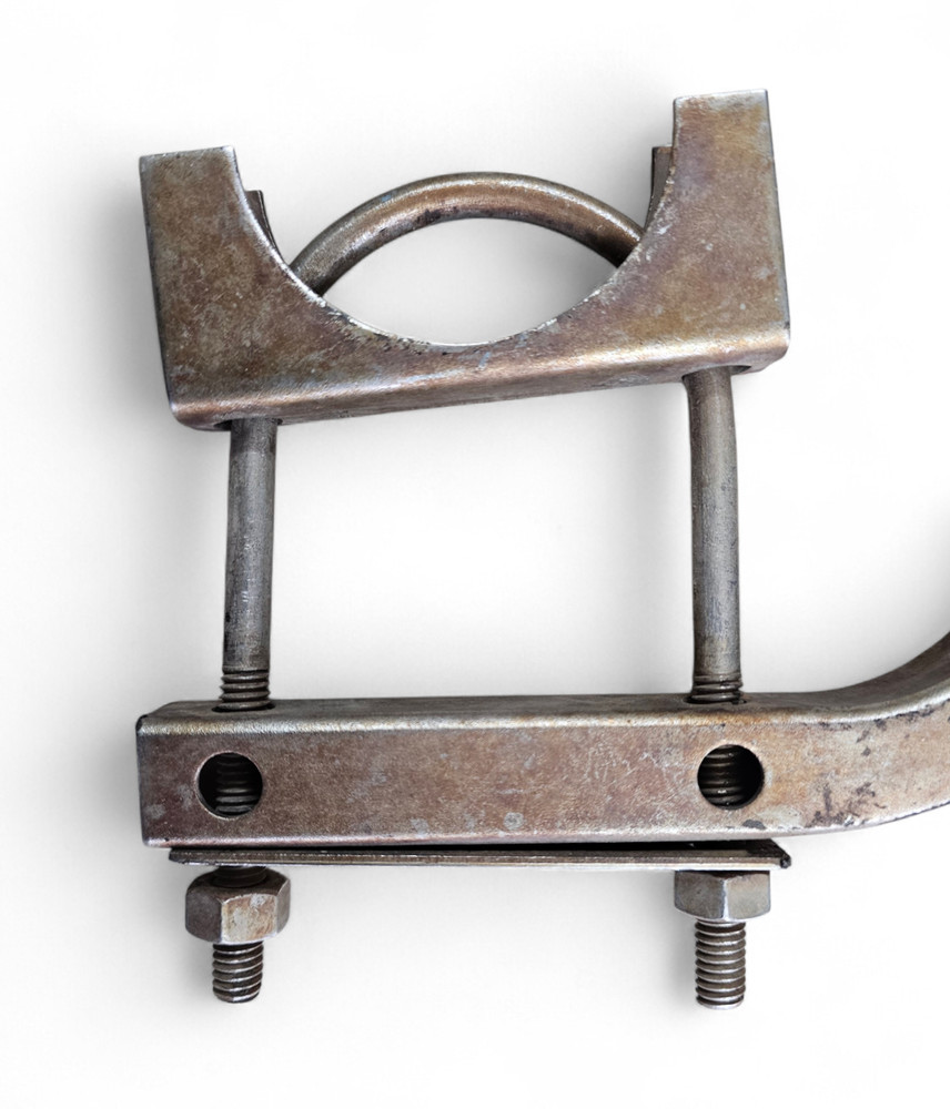 ×1pcs Used Rosemount Mounting Bracket for Pressure Transmitter