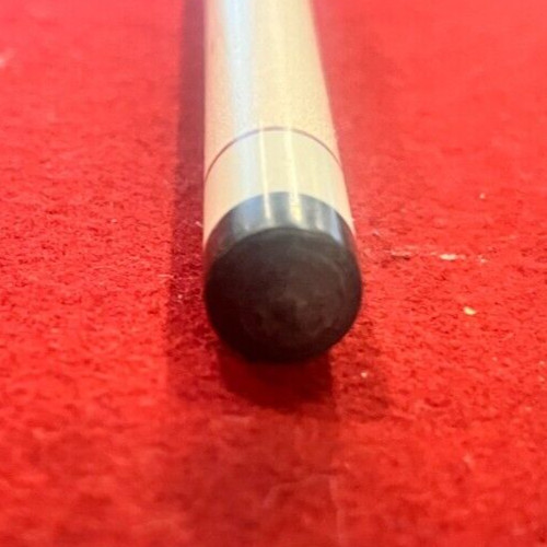 McDermott Cue Stick - unique design - Postal Insurance Required-*description*