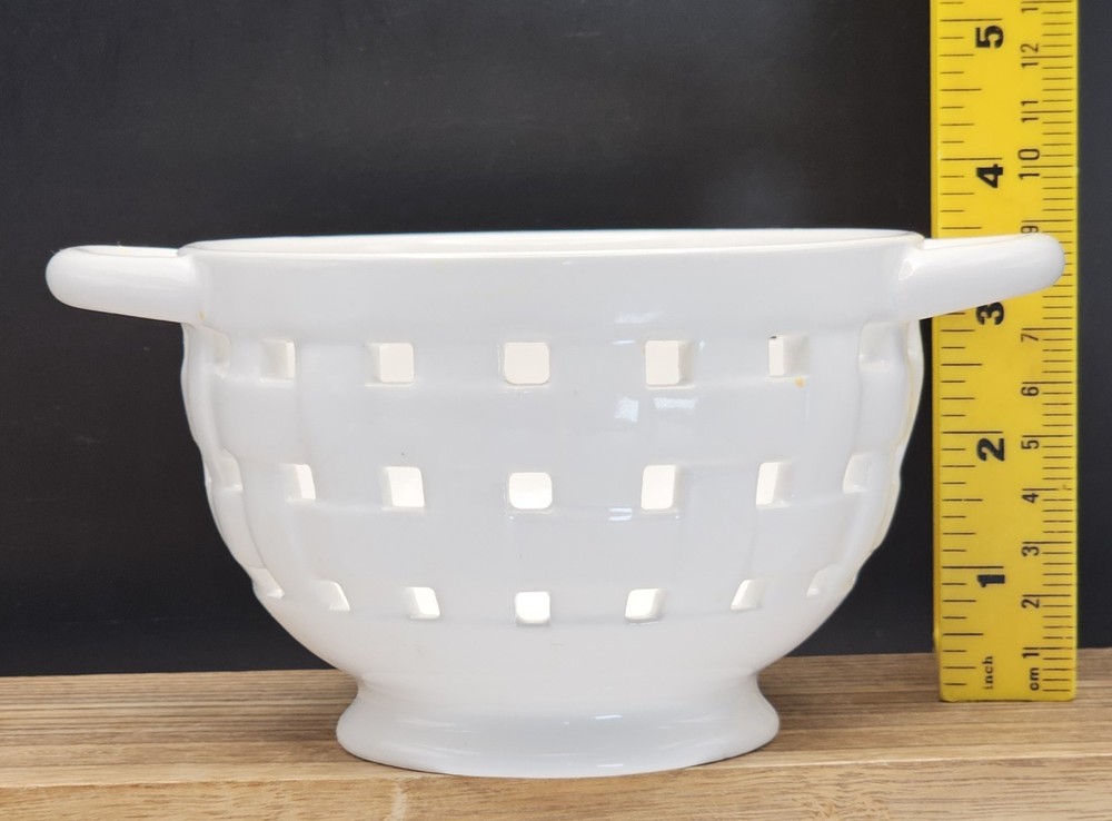 Cute Small White Ceramic Colander Basket Weave Design Fruit/Decor