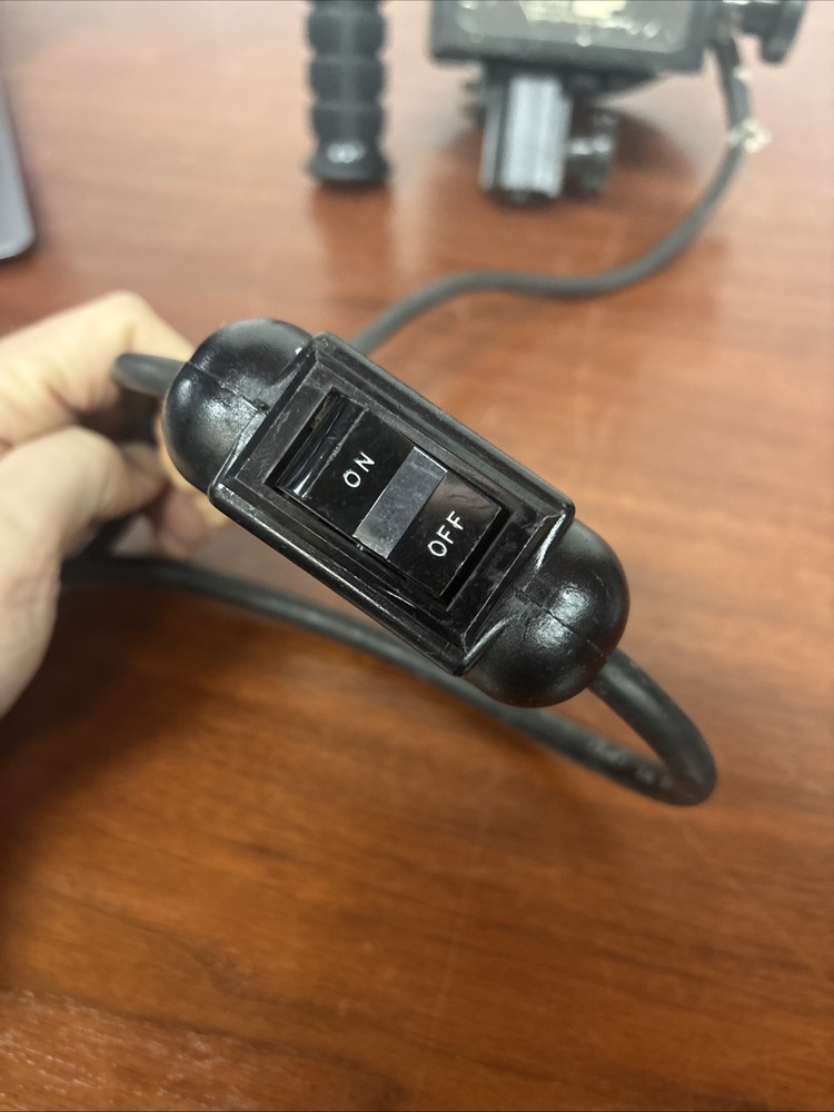 Lowel DP Spot Flood Studio Light Bright *** Works!!!