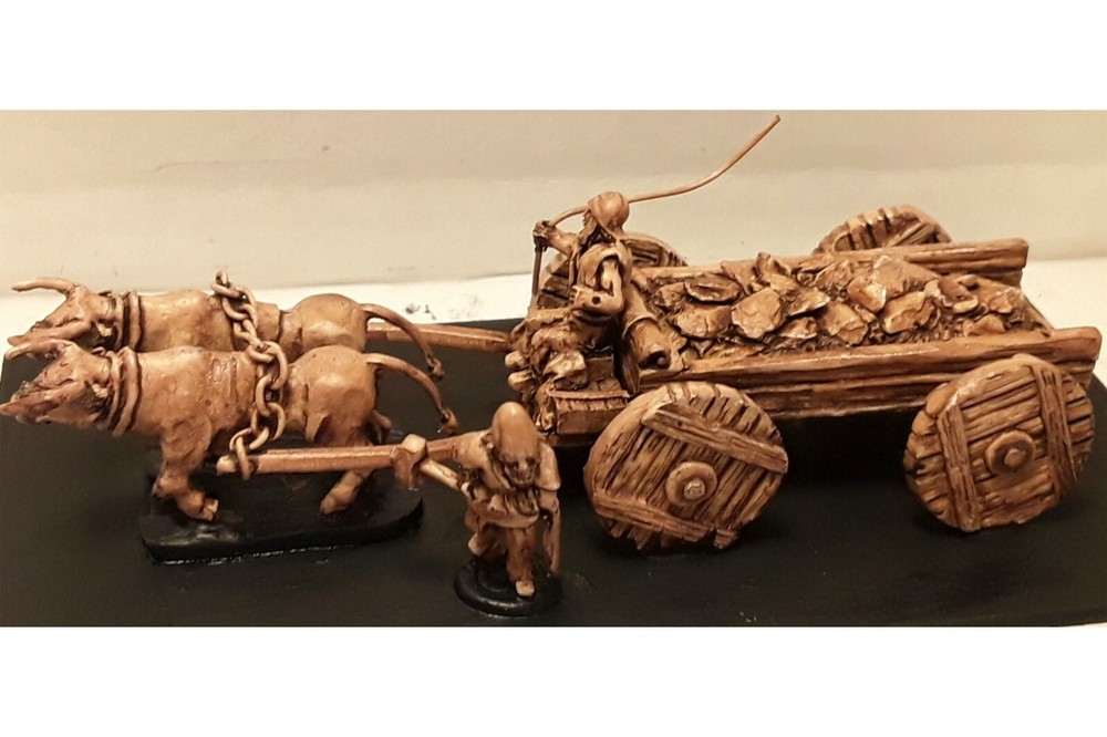 15mm Fantasy Stone Wagon with Bulls & Solid Wheels (Small)