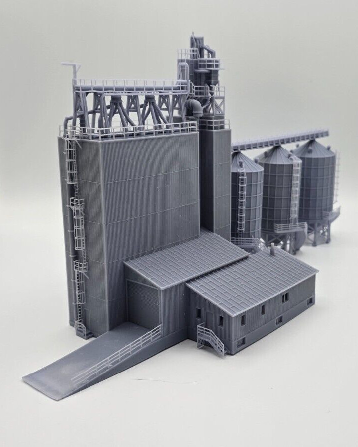 N Scale Grain Elevator 1:160