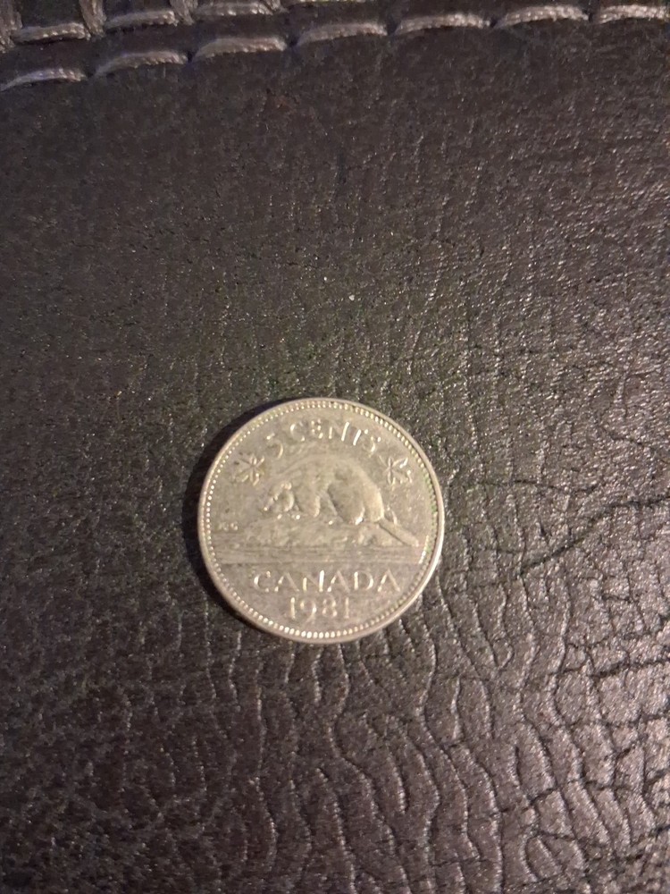 1981 Elizabeth II 5 Cents Canada