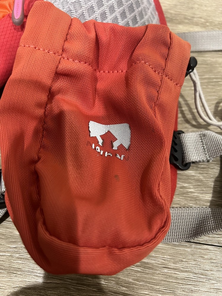 Nathan Hiking Running Backpack Red/Orange lightweight