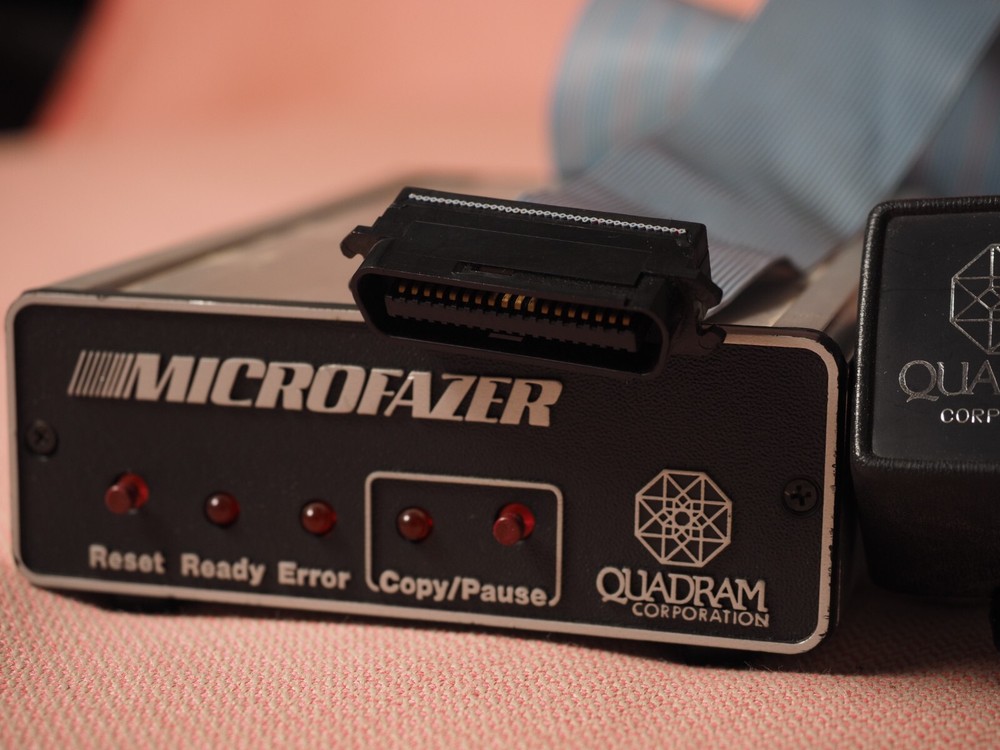 QUADRAM MICROFAZER PARALLEL DATA IN, PARALLEL DATA OUT Lot