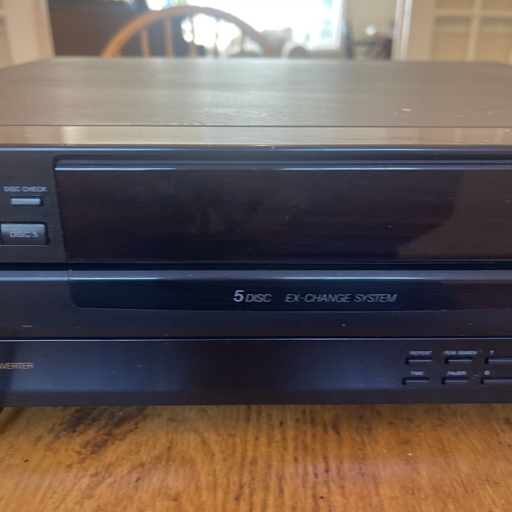 Sony CDP-C265 5-Disc CD Changer Player - No Remote - Tested