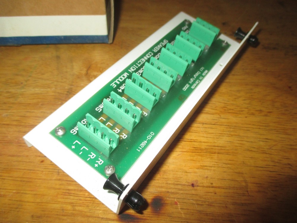 Leviton Structured Media 6-Zone Speaker Distribution Control Module 48211-6A