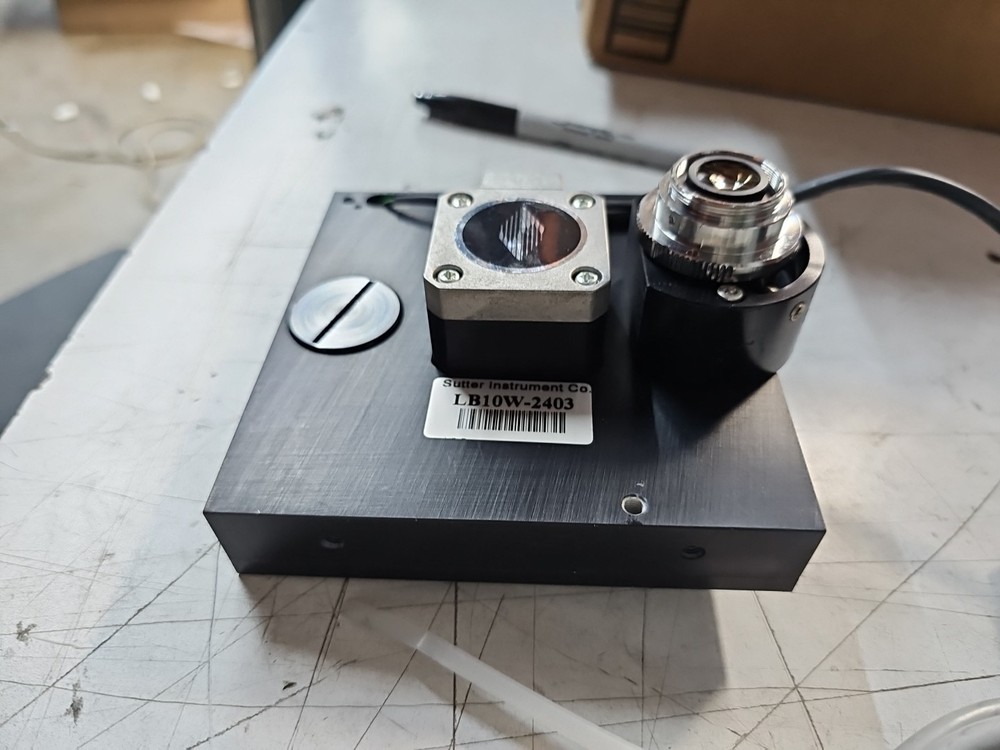 Sutter Lambda LB10W filter wheel (microscope) Cables