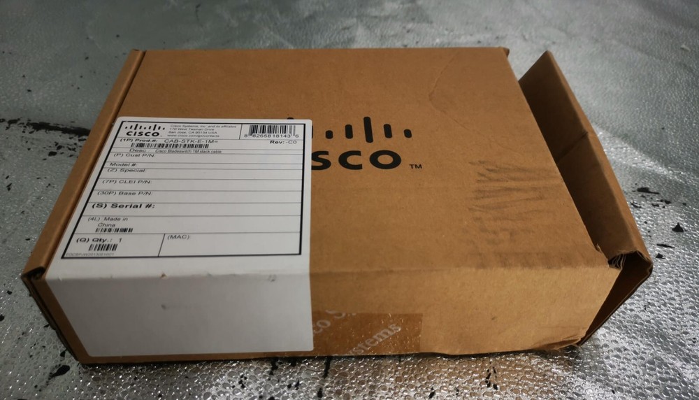 Cisco CAB-STK-E-1M BRAND NEW!!! SEALED!!!