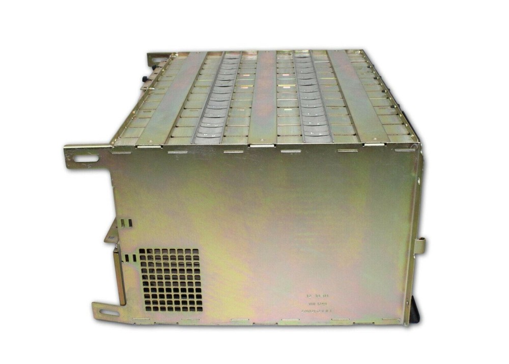 Motorola Repeater Quantar VHF 150-174 Mhz Range 2 125 Watt