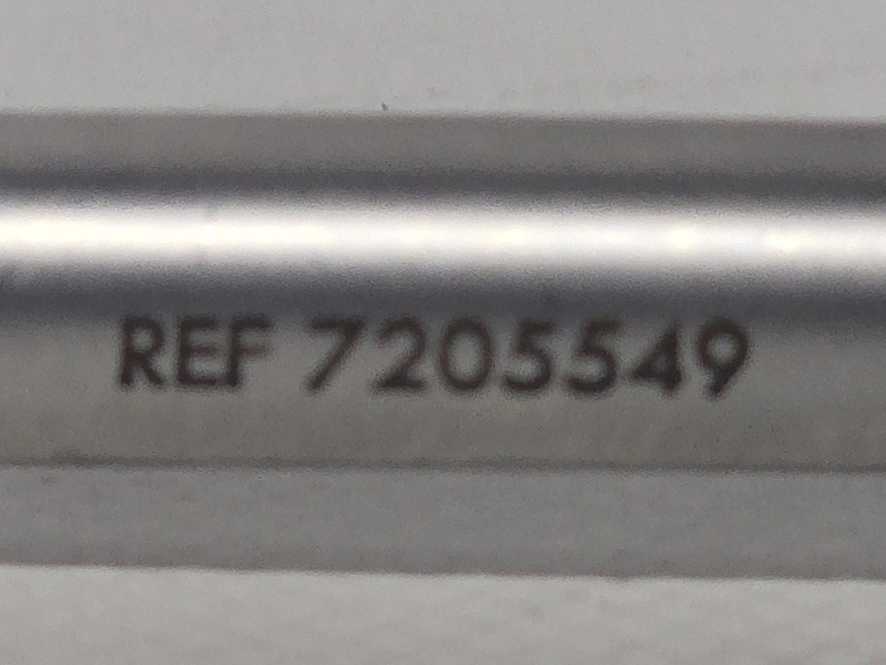 Dyonics 7205549 10mm 0 Degree Offset Operative Laparoscope Device