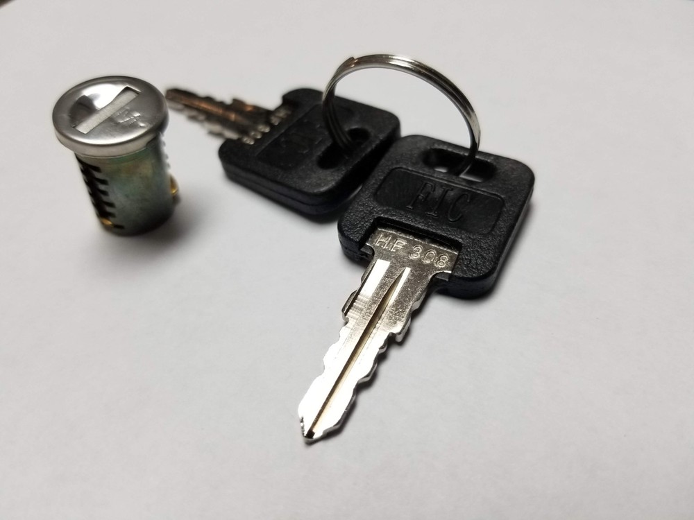 NEW SET OF 5 FIC REPLACEMENT CYLINDERS WITH 10 KEYS RV, MOTORHOME, TRAILER LOCK