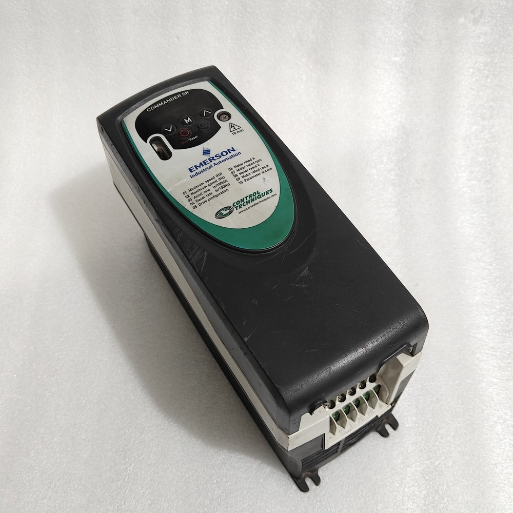 EMERSON CONTROL TECHNIQUES SKC3400220 2.2KW AC DRIVE CONTROLLER