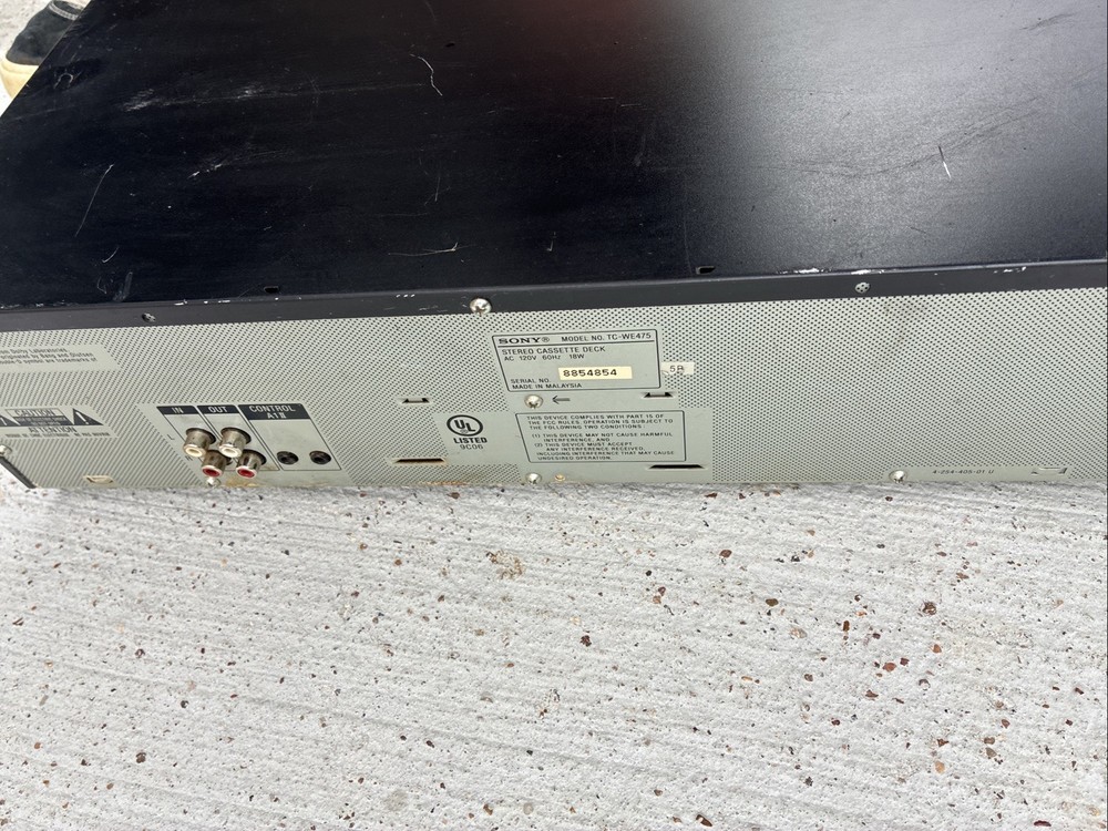 Sony TC‑WE475 Dual Cassette Deck Player Recorder Auto Reverse Powers On