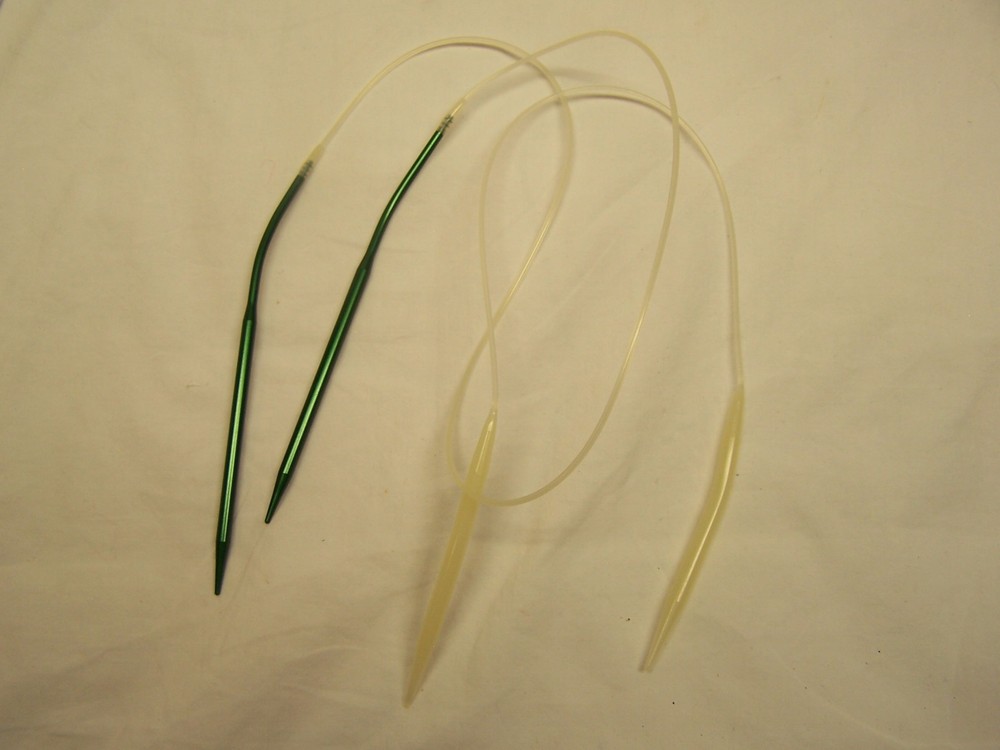 Knitting Needles & Crochet Hooks in Nice, Cloth, Zippered Case!