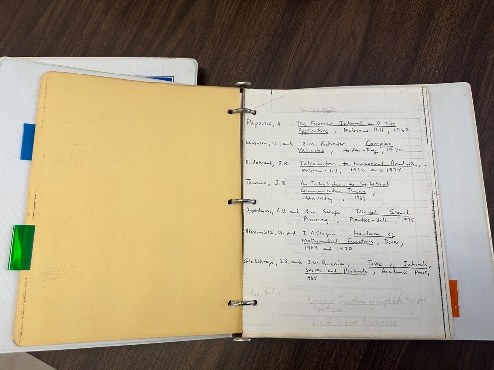 Data General AOS Macroassembler Reference Manual minicomputers — MOSTEK binders