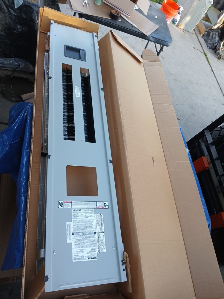 SIEMENS P1X42MC400CT 400 Amp 3-Phase 4-Wire Main Panelboard Interior NEW