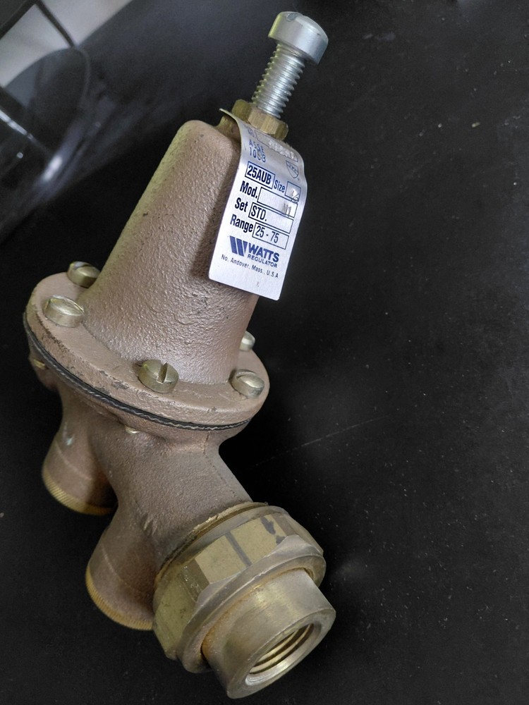 WATTS 1/2" Water Pressure Reducing Valve 25AUB