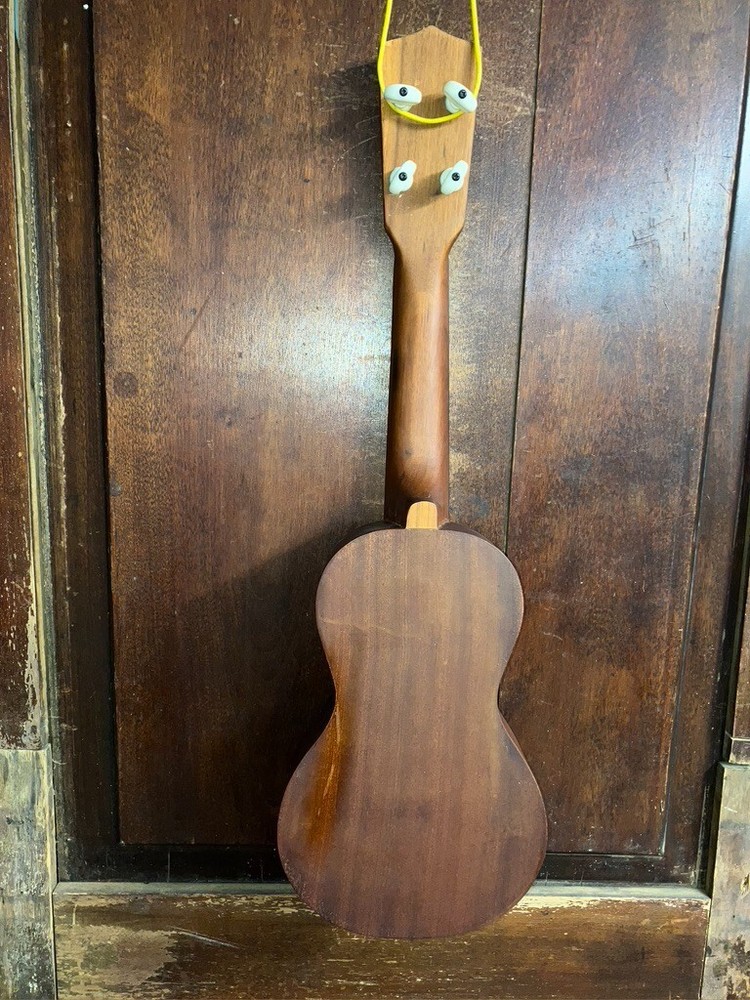 Johnson UK-150 Mahogany Soprano Uke Ukulele