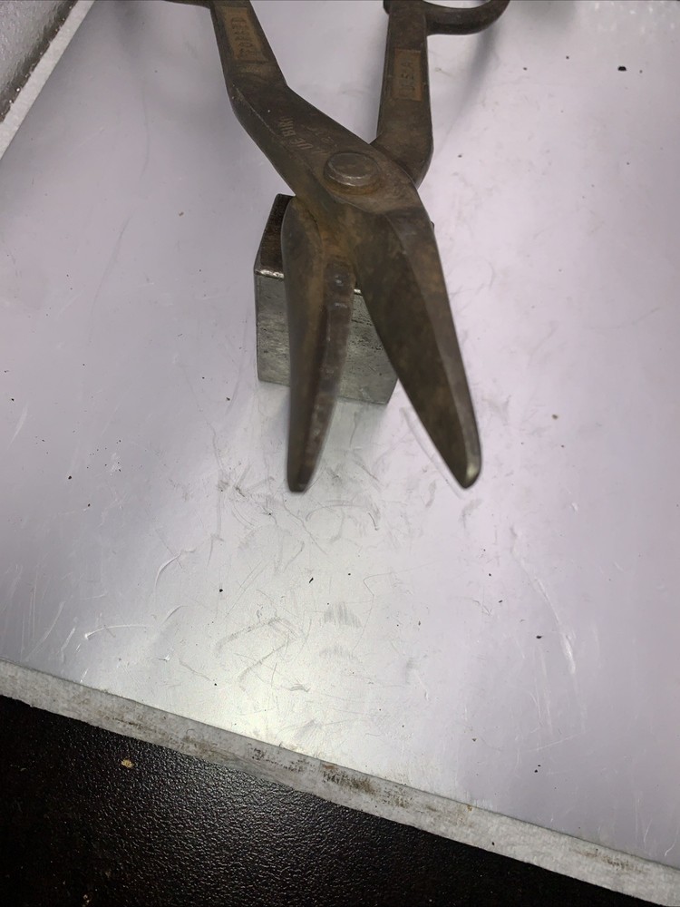 Vintage BLUE BIRD No. 210 10” Tin Snips