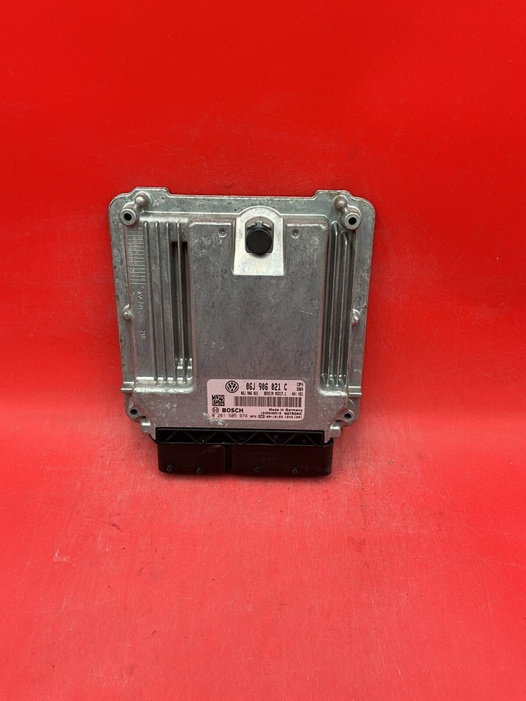 2010 Volkswagon CC-Passat 2.0L ECM Engine Control Module 06J 906 021 C
