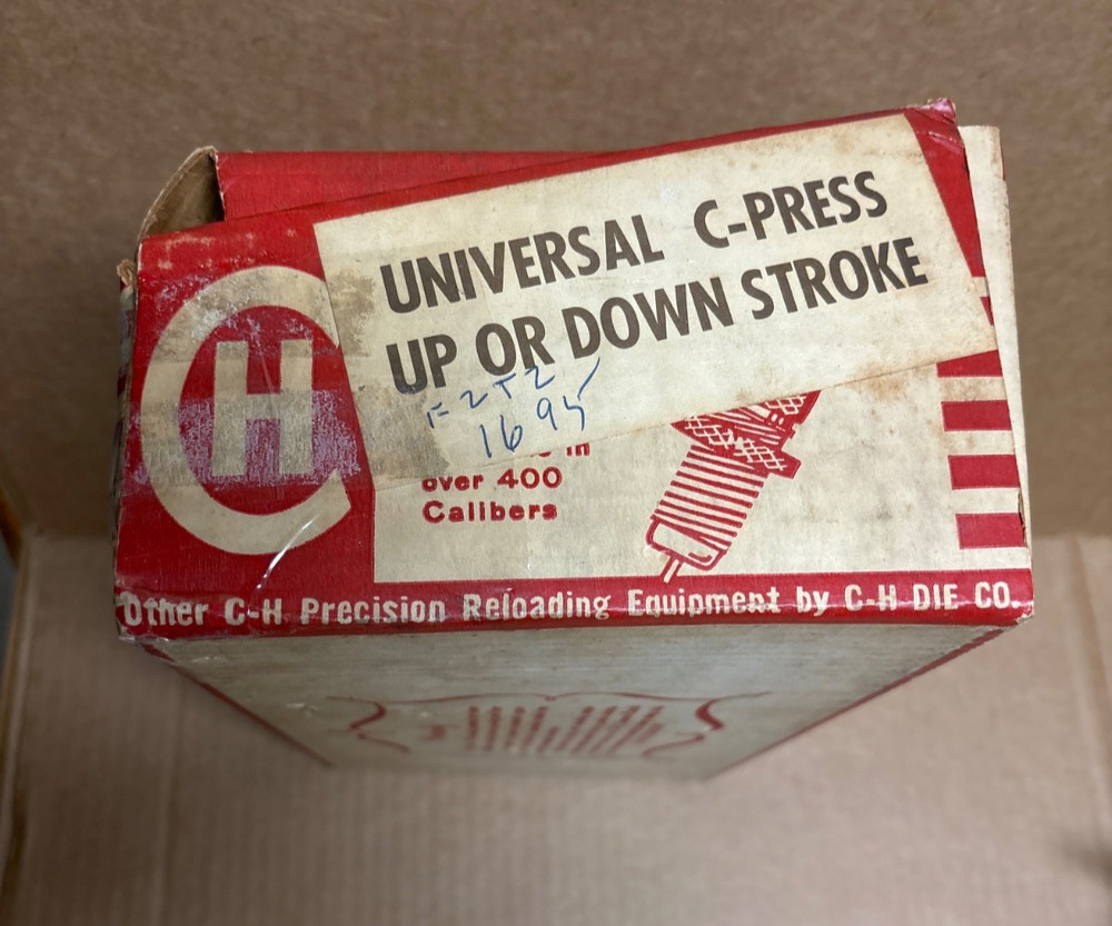 CH 201 Universal Reloading Press in Original Box with Instructions