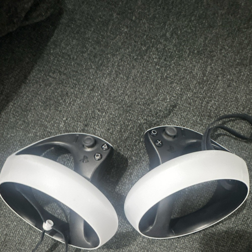 PlayStation VR2 Wired White Headset Bundle with Controllers & Earbuds