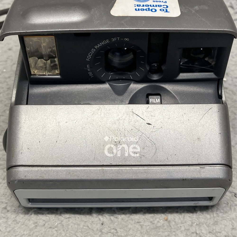 Vintage Polaroid One 600 Instant Camera NOT TESTED