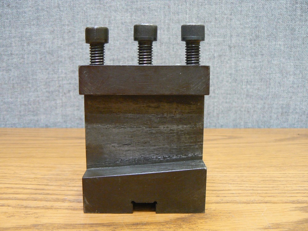 LATHE TOOL HOLDER