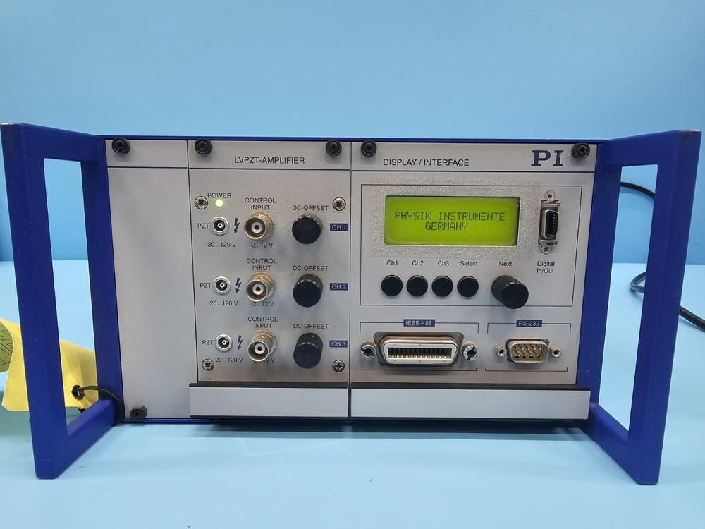 Physik Instrumente PI E-501.00(LVPZT-AMPLIFIER , DISPLAY / INTERFACE)