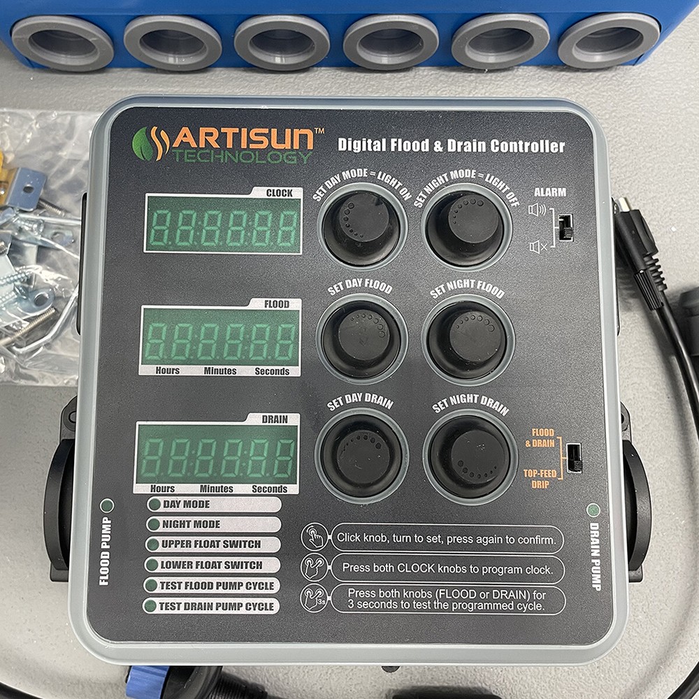 Digital Flood and Drain Controller with Pumps and Distribution Reservoir