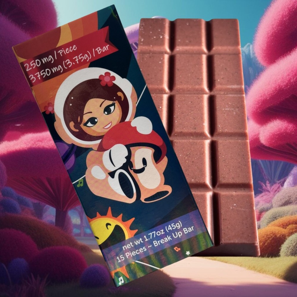 BGM Chocolate Bar (Strawberries and Cream)