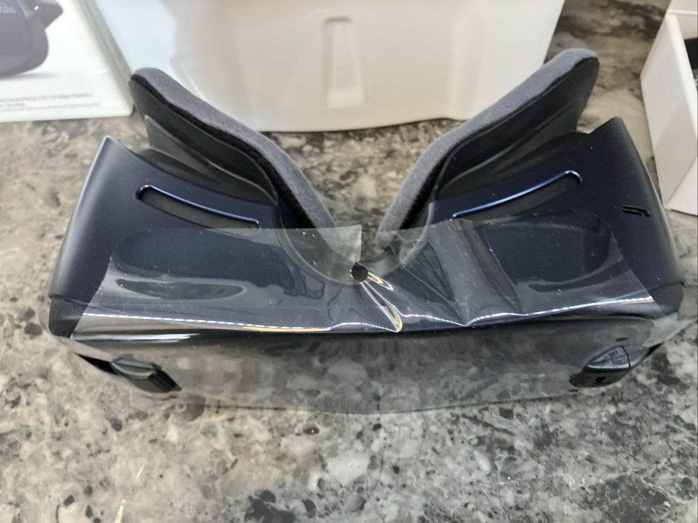 Guaranteed Work Samsung Gear VR Headset with Oculus