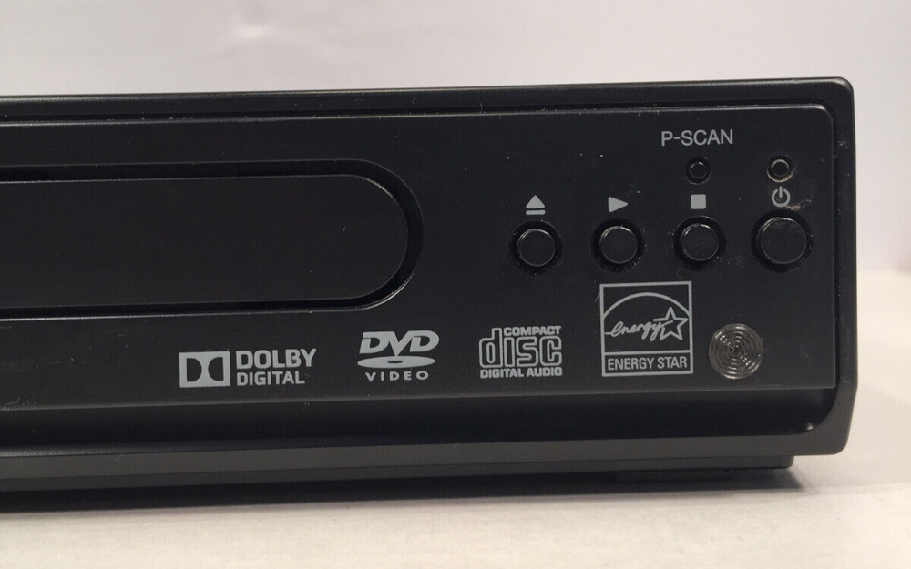 Funai DP100FX4 DVD Video Player Progressive Scan With Remote, AV Cables, Tested