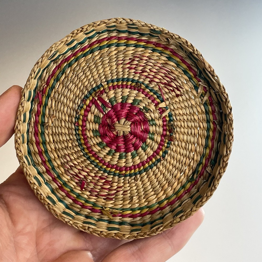 Small Vintage Polychrome Sweetgrass Octagonal Basket Woven Box